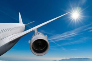 Avião decolando para intercambio na Australia com conexões internacionais